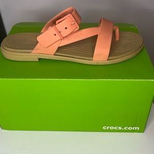 COPY - Crocs tulum toe post sander in grapefruit tan color. Gently worn.